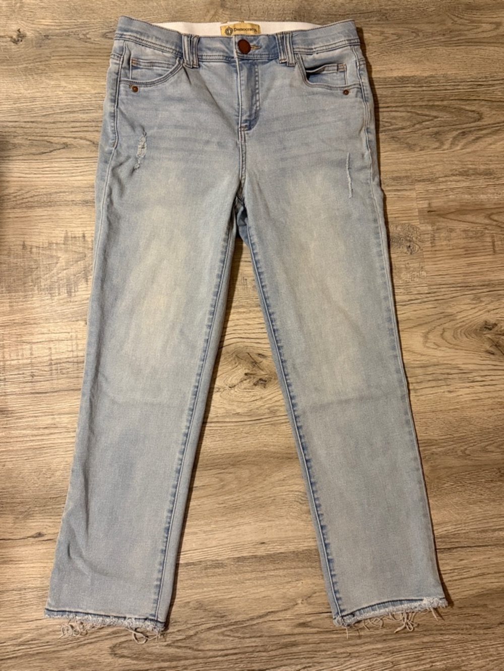 Democracy Light Wash Straight Leg Women's Jeans